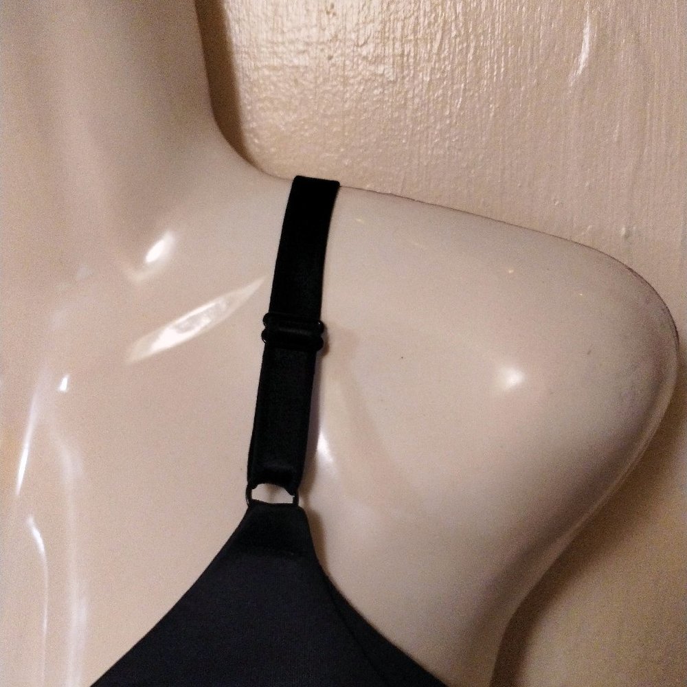 Warners (38B) Underarm-Smoothing Comfort Wireless Lightly Lined T-Shirt Bra - Picture 3 of 7